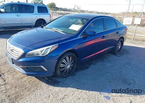 2017 Hyundai Sonata z USA, uszkodzony, nr VIN 5NPE24AF3HH504535